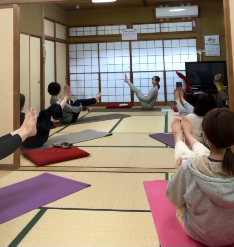 日曜ヨガの様子 1